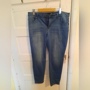 1822 Denim Women's Classic Blue Skinny Jeans